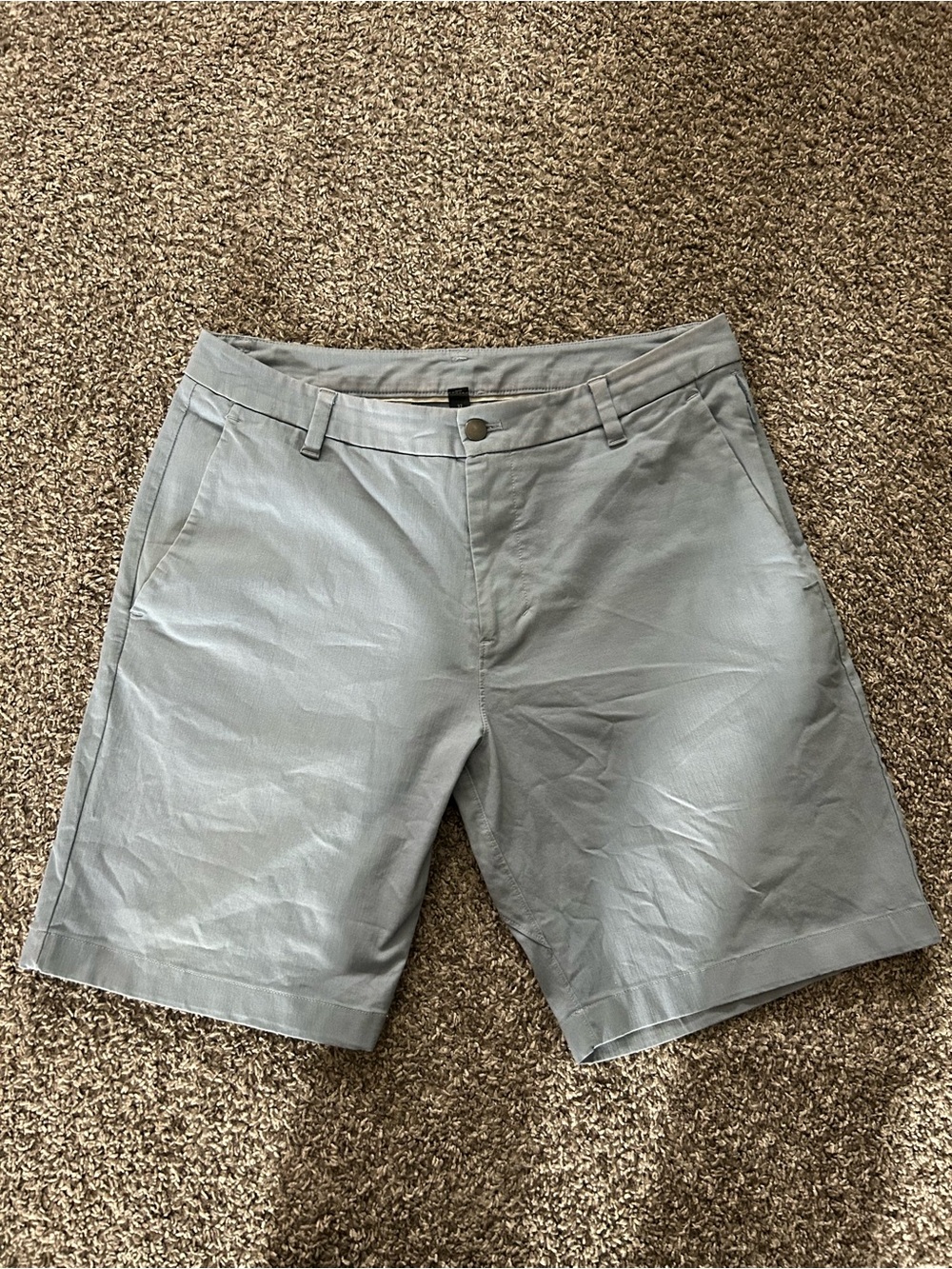Lululemon ABC Shorts 9” inseam 32W
